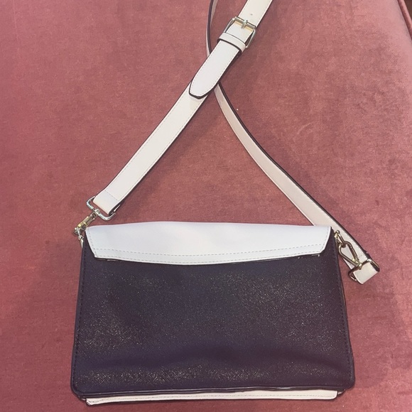 Elegant Black, Palest Pink and Tan Steve Madden Crossbody Bag - Picture 2 of 5